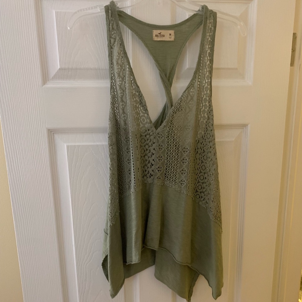 Twisty tank top!